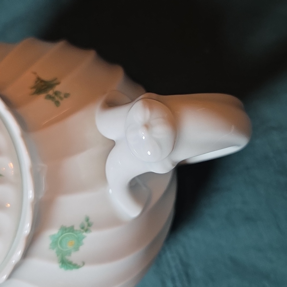Haviland White Ceramic Teapot with Green Floral Motif - Picture 4 of 7